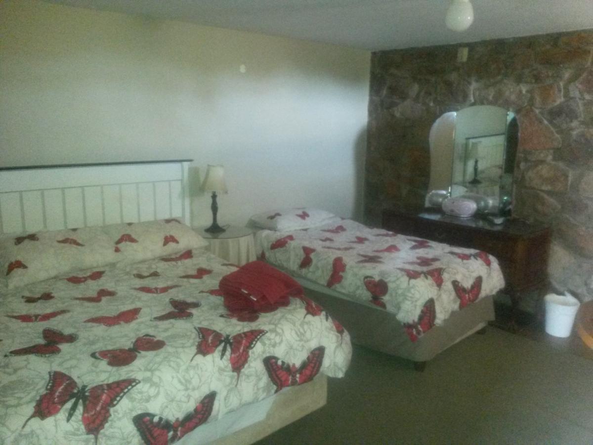 Benlize Lodge Hartbeespoort Kamer foto